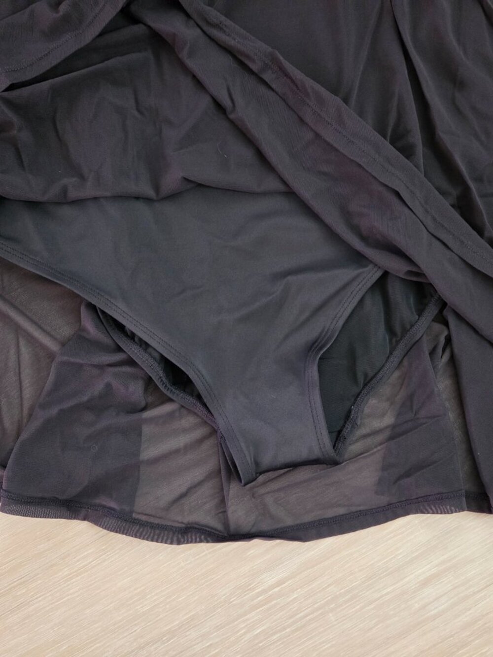 Torrid 2 Black Underwire Mesh Overlay One piece Keyhole Swim Dress NWT - Picture 6 of 7